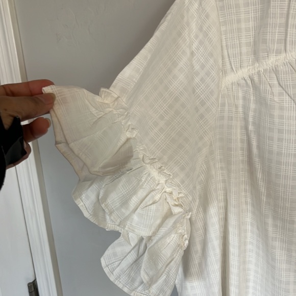 Terra & Sky Women's Plus Size V-Neck Shirred Short Sleeve Top Size 4X (28W-30W) - Picture 9 of 14